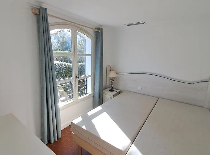 La Charles Les Restanques Golf De Saint Tropez Grimaud